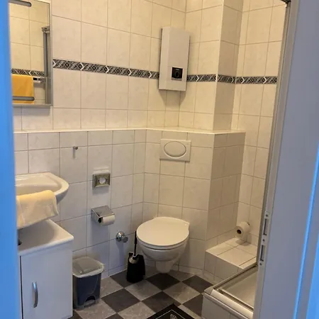 Gaestehaus Uerdingen Διαμέρισμα *