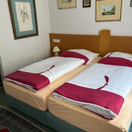 Gaestehaus Uerdingen Appartement *